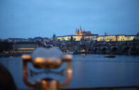 Canon RF 45mm F1.2 STM - recenze - Praha večer