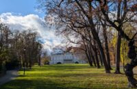 Recenze Google Pixel 9 Pro XL - park na Petříně