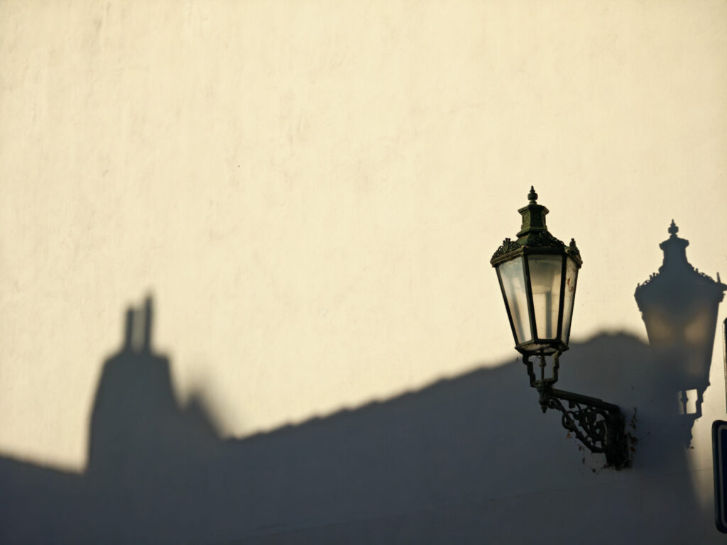 Honor Magic V5 recenze - stíny