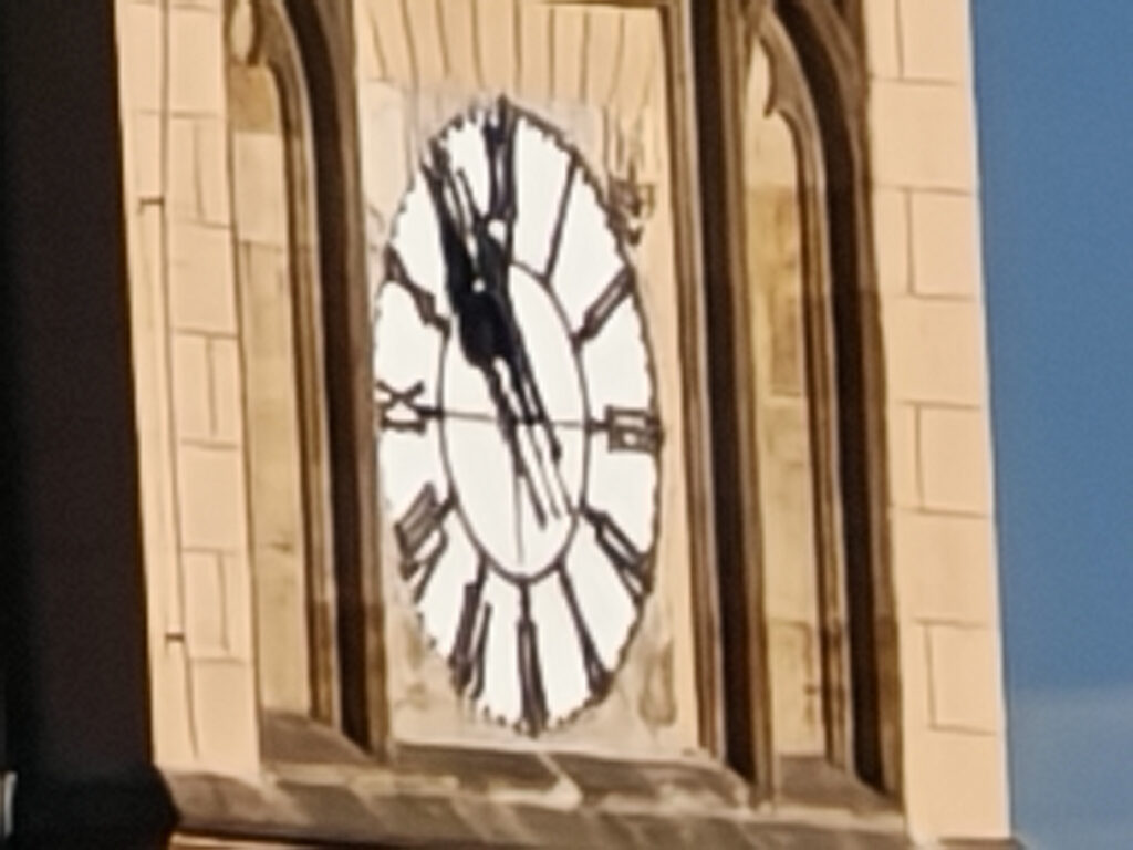 Honor Magic V5 recenze - zoom 100 x