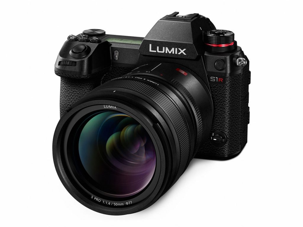 Panasonic LUMIX S1R