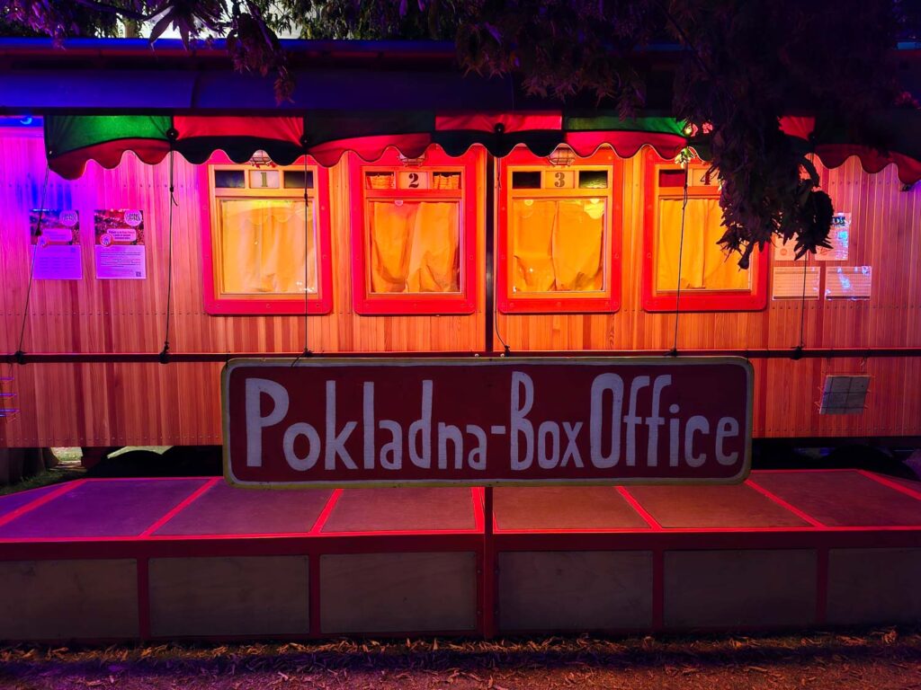 Samsung Galaxy A56 - recenze - Letní Letná