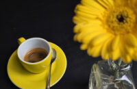 Samsung Galaxy S25 Ultra recenze káva