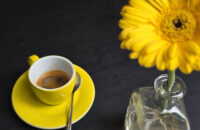 Samsung Galaxy S25 Ultra recenze káva