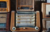 Sbírka starých rádií - recenze Xiaomi 14