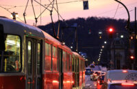 Canon R6 Mark III recenze - Praha v noci