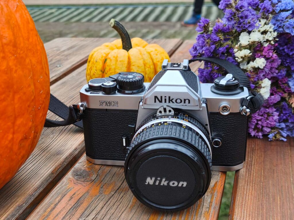 Xiaomi 15T recenze fotoaparátu - květiny a foťák