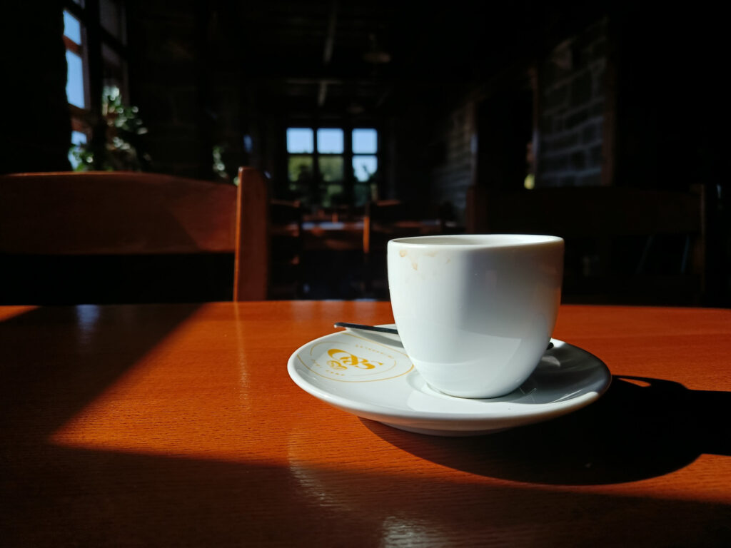 Xiaomi Redmi Note 14 - kavárna